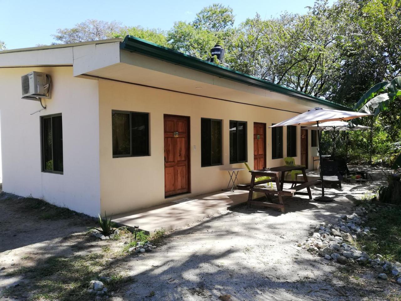 Casa Taupe Hotel Puerto Carrillo Eksteriør billede
